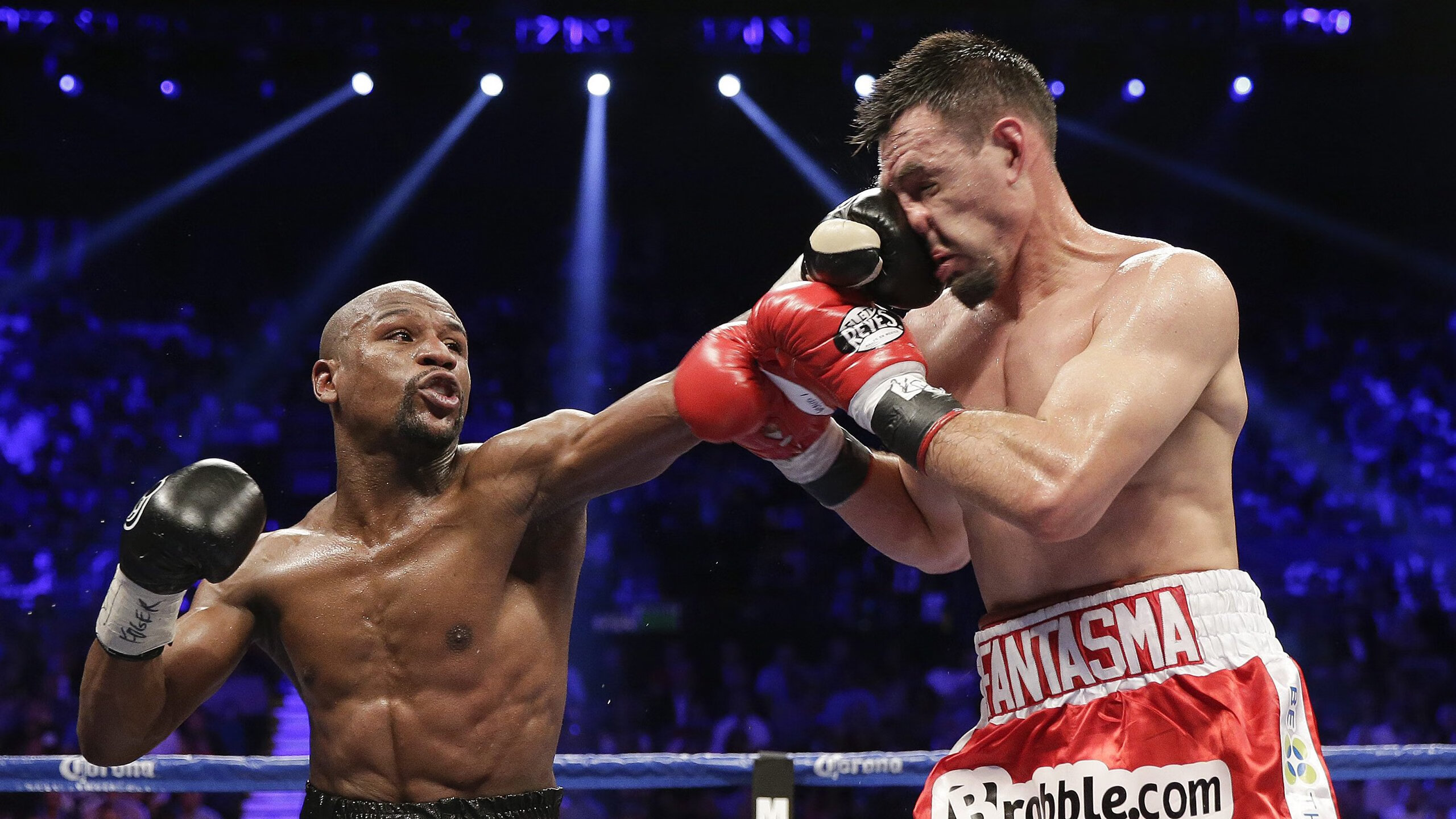 足球装备使用指南，足球装备使用指南最新